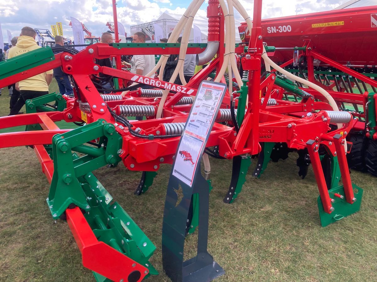 New Seed drill Agro Masz Ikar 1800 Fronttank: picture 13