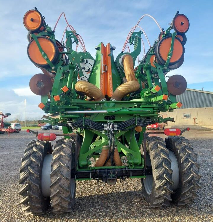 Precision sowing machine Amazone EDX 9000-TC MED GPS: picture 10