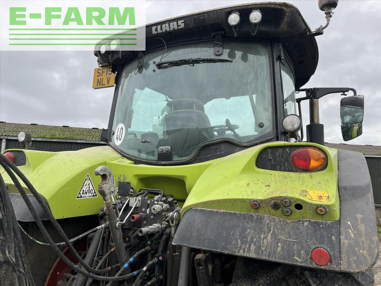 Farm tractor CLAAS ARION 630: picture 4