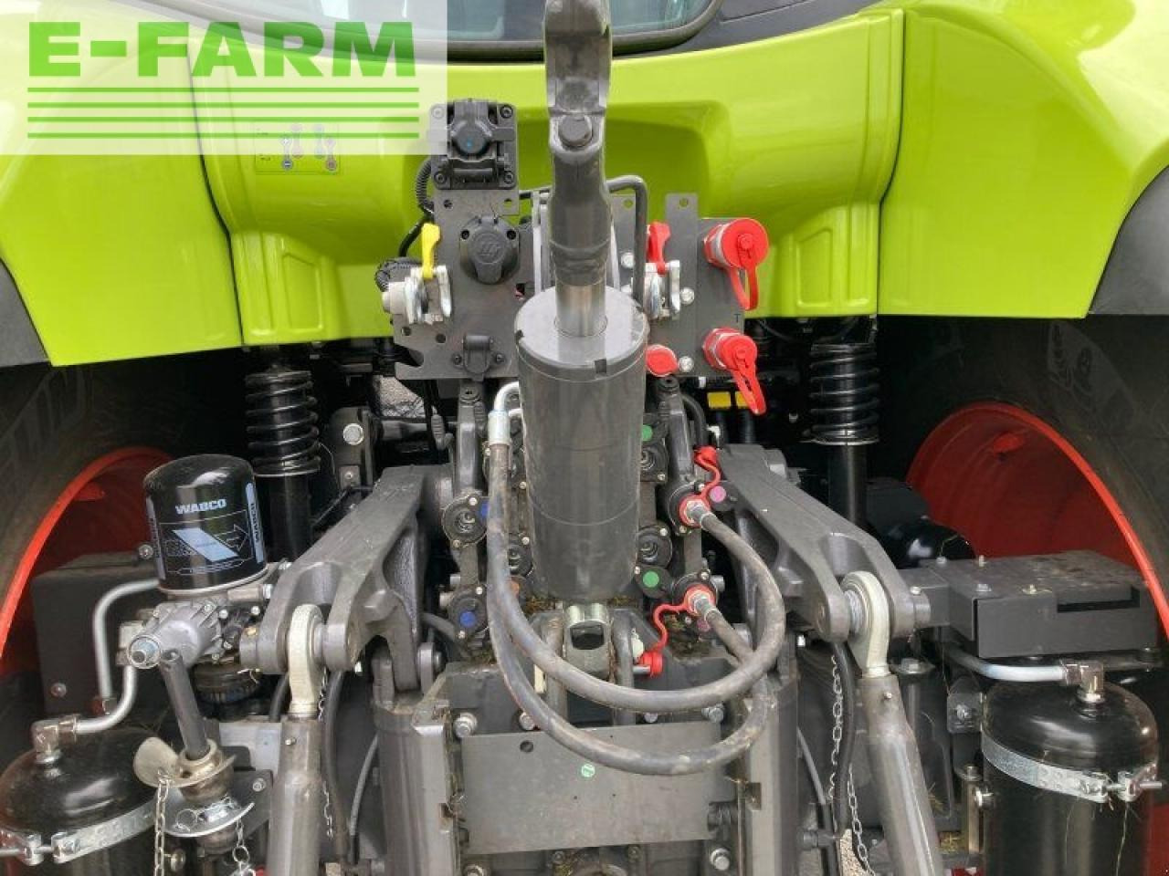 Farm tractor CLAAS arion 550 cmatic: picture 10