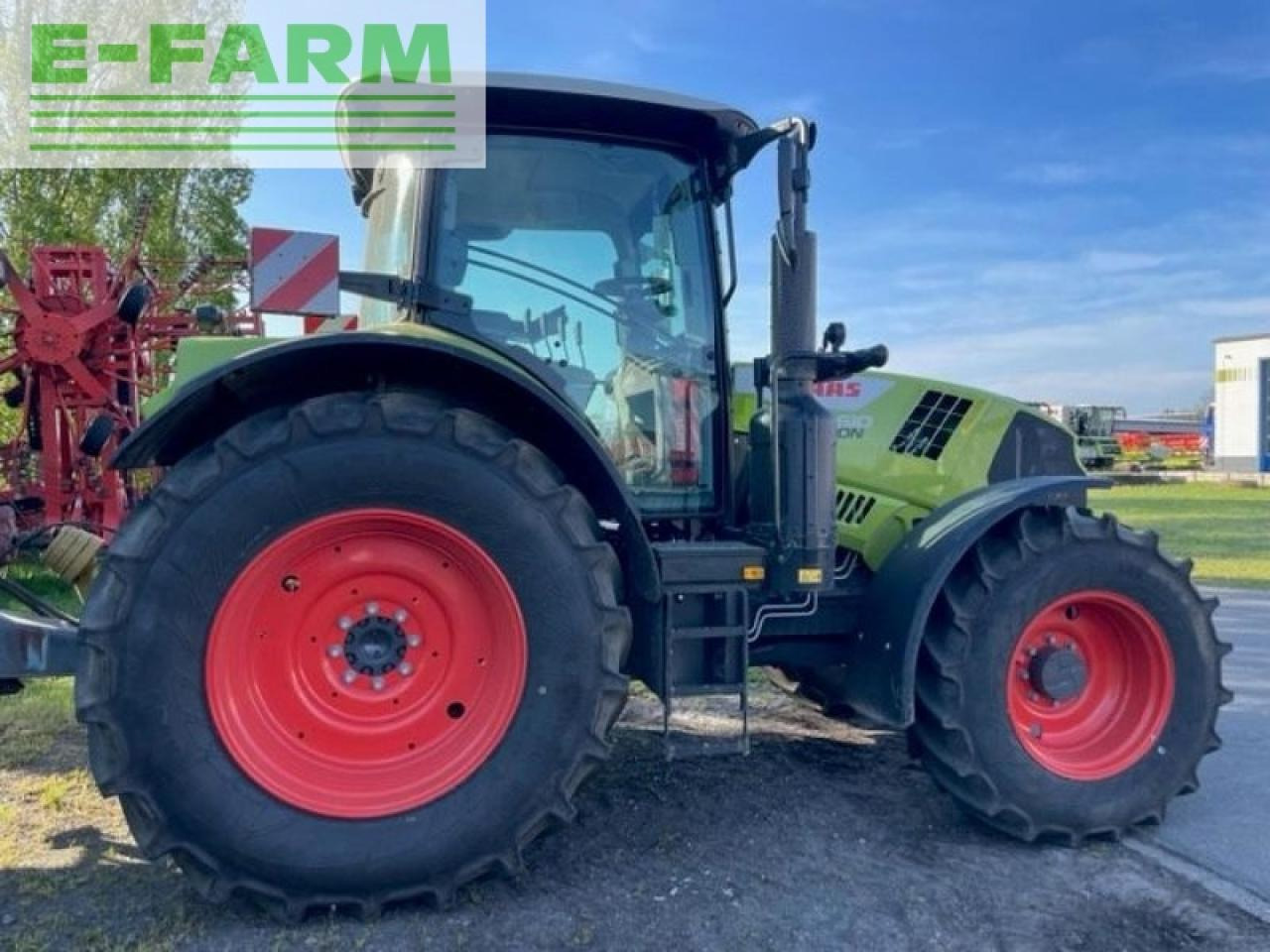 Farm tractor CLAAS arion 610: picture 4