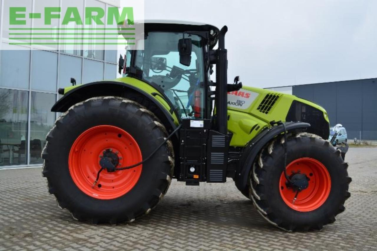 Farm tractor CLAAS axion 810: picture 11
