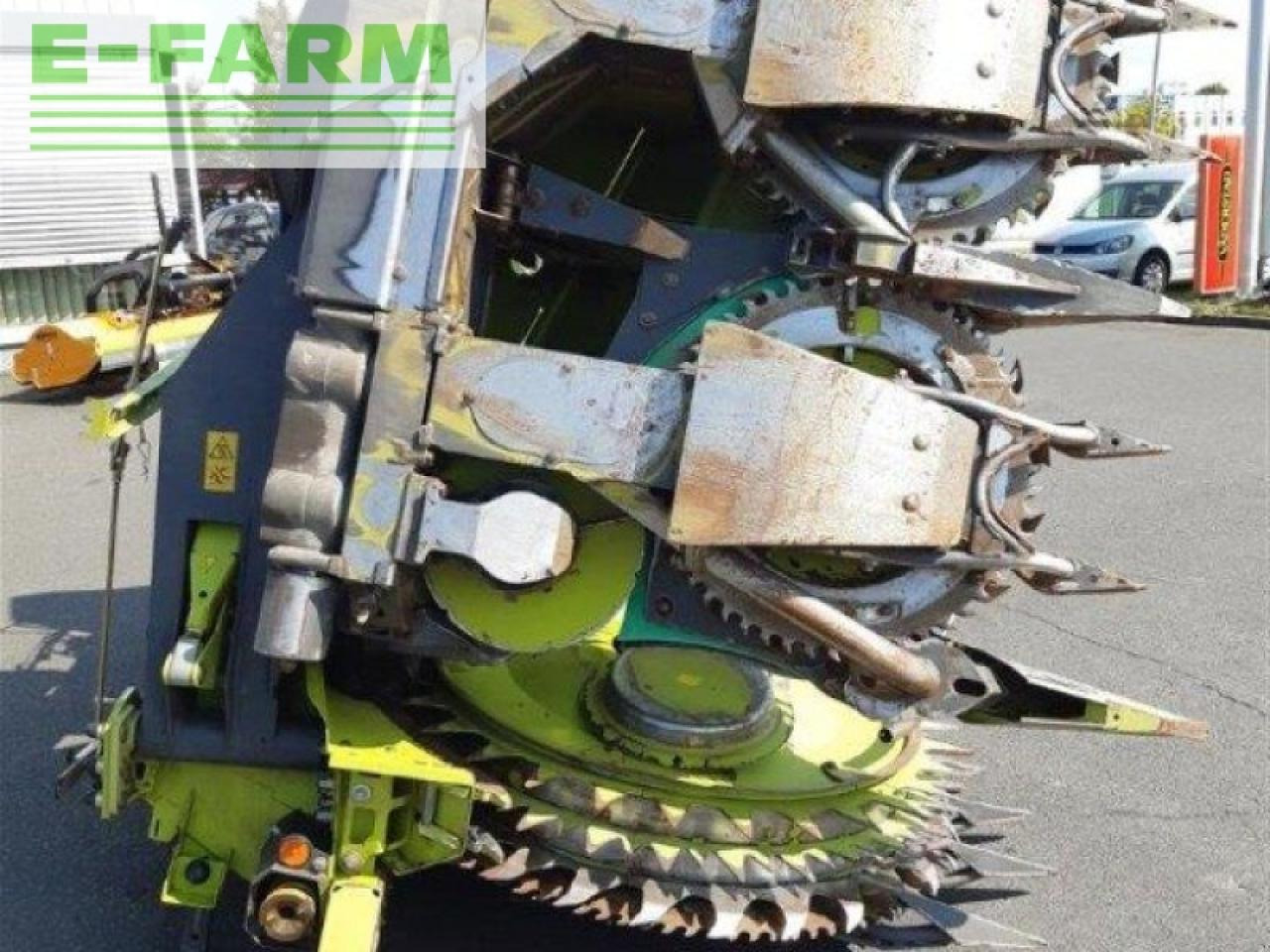 Forage harvester attachment CLAAS orbis 600: picture 3