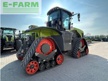Farm tractor CLAAS xerion 5000 trac ts: picture 3