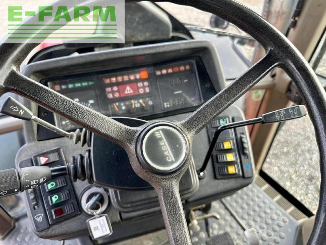Farm tractor Case-IH cvx150 classic: picture 8
