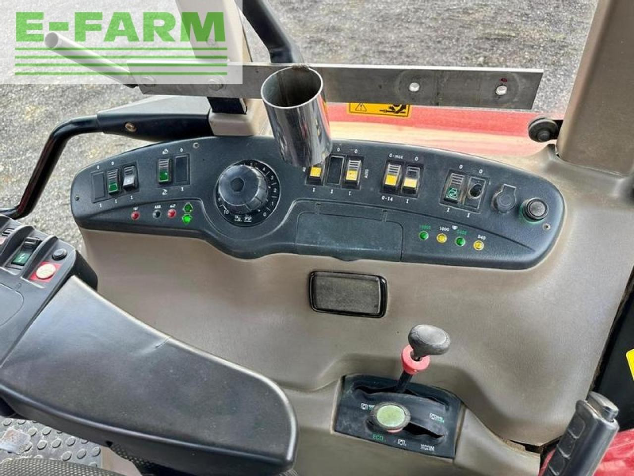 Farm tractor Case-IH cvx150 classic: picture 7