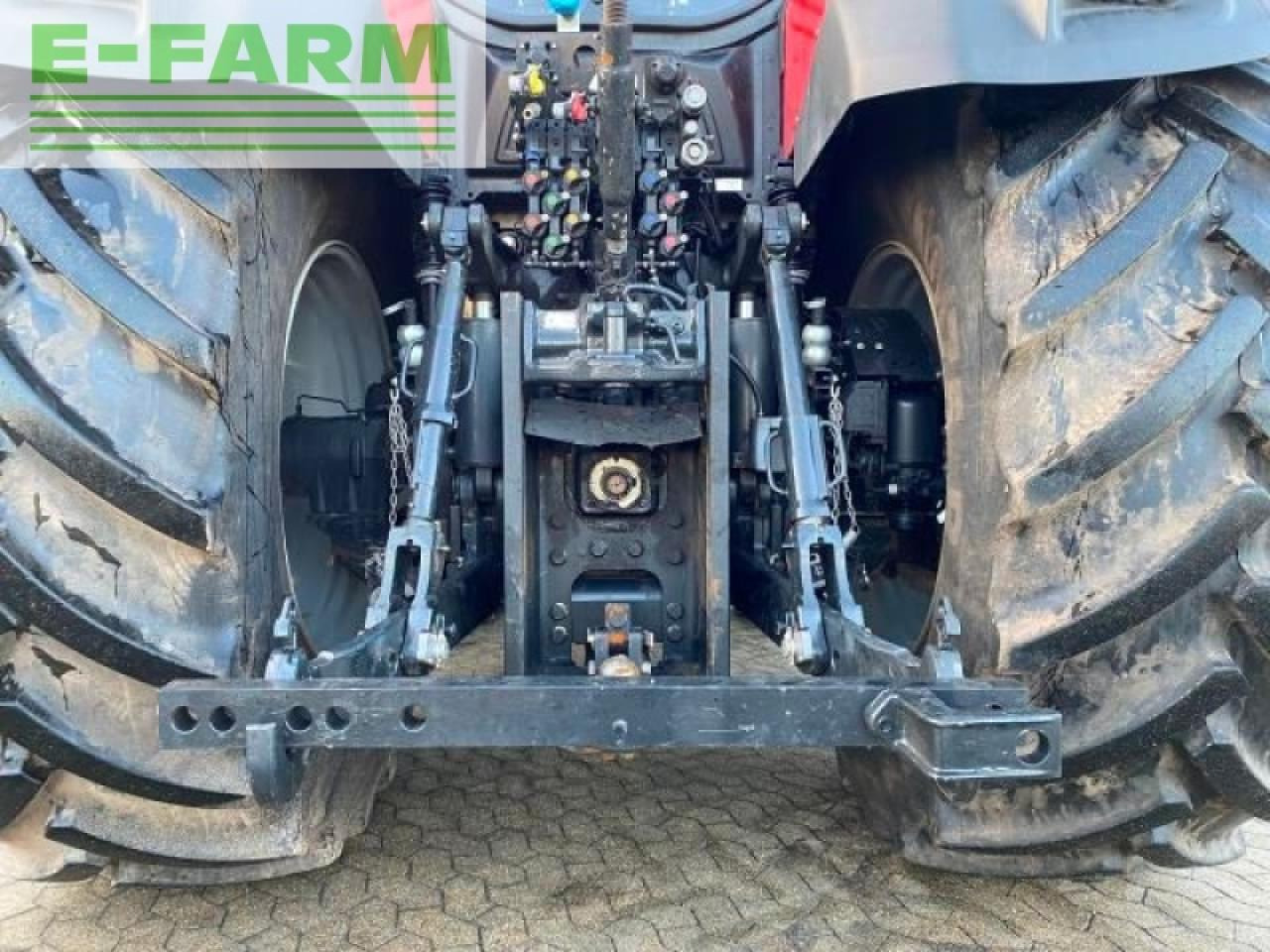 Farm tractor Case-IH optium 300 cvx: picture 2