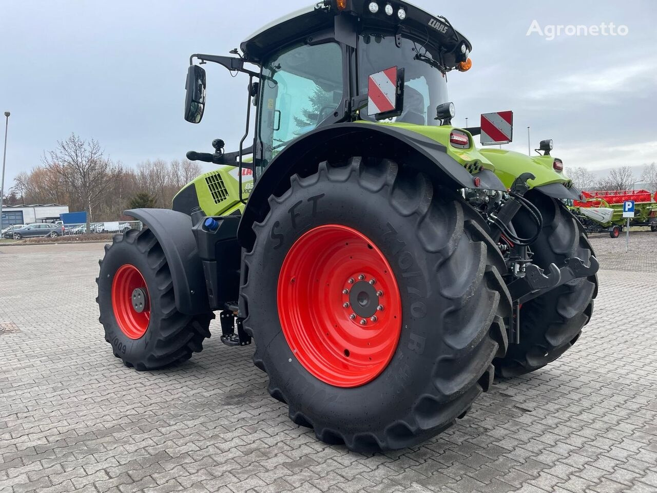 New Farm tractor Claas AXION 830 CMTIC: picture 8