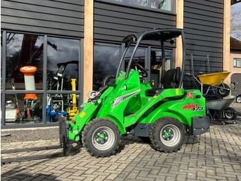  AVANT 423 miniloader - Compact loader