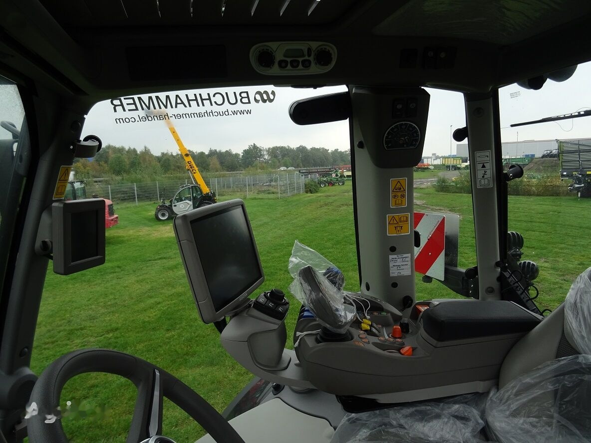New Farm tractor Deutz-Fahr 9340 TTV Agrotron: picture 16
