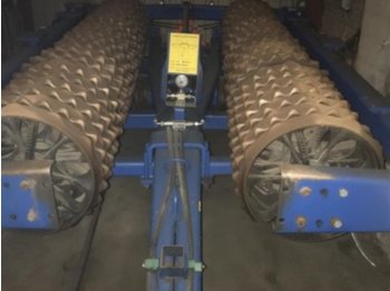 Dalbo Maxiroll 8.3 mtr - Farm roller