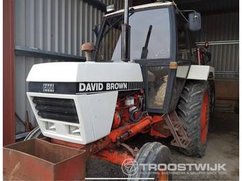 David Brown 1390 - Farm tractor
