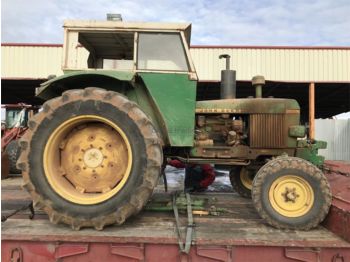 JOHN DEERE 2135 - Farm tractor