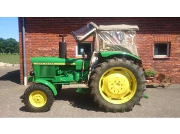 John Deere 1120 - Farm tractor