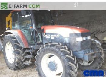 New Holland M100 - Farm tractor