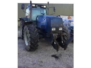 Valmet 8450 - Farm tractor