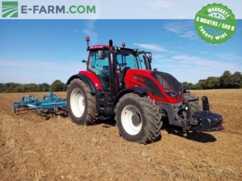 Valtra T154 Active - Farm tractor