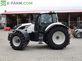Valtra T234D  Smart-Touch - Farm tractor