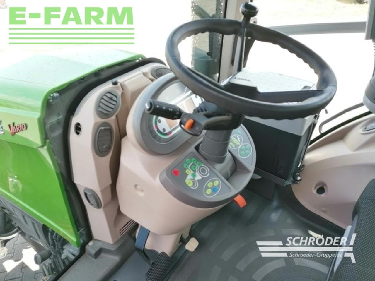Farm tractor Fendt 828 s4 profi plus: picture 6