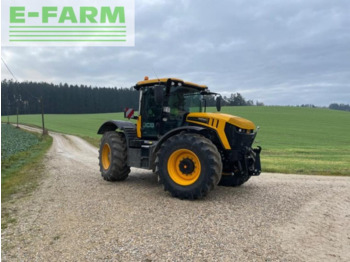 Farm tractor JCB Fastrac 4220