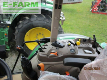Farm tractor John Deere 5100 m: picture 4