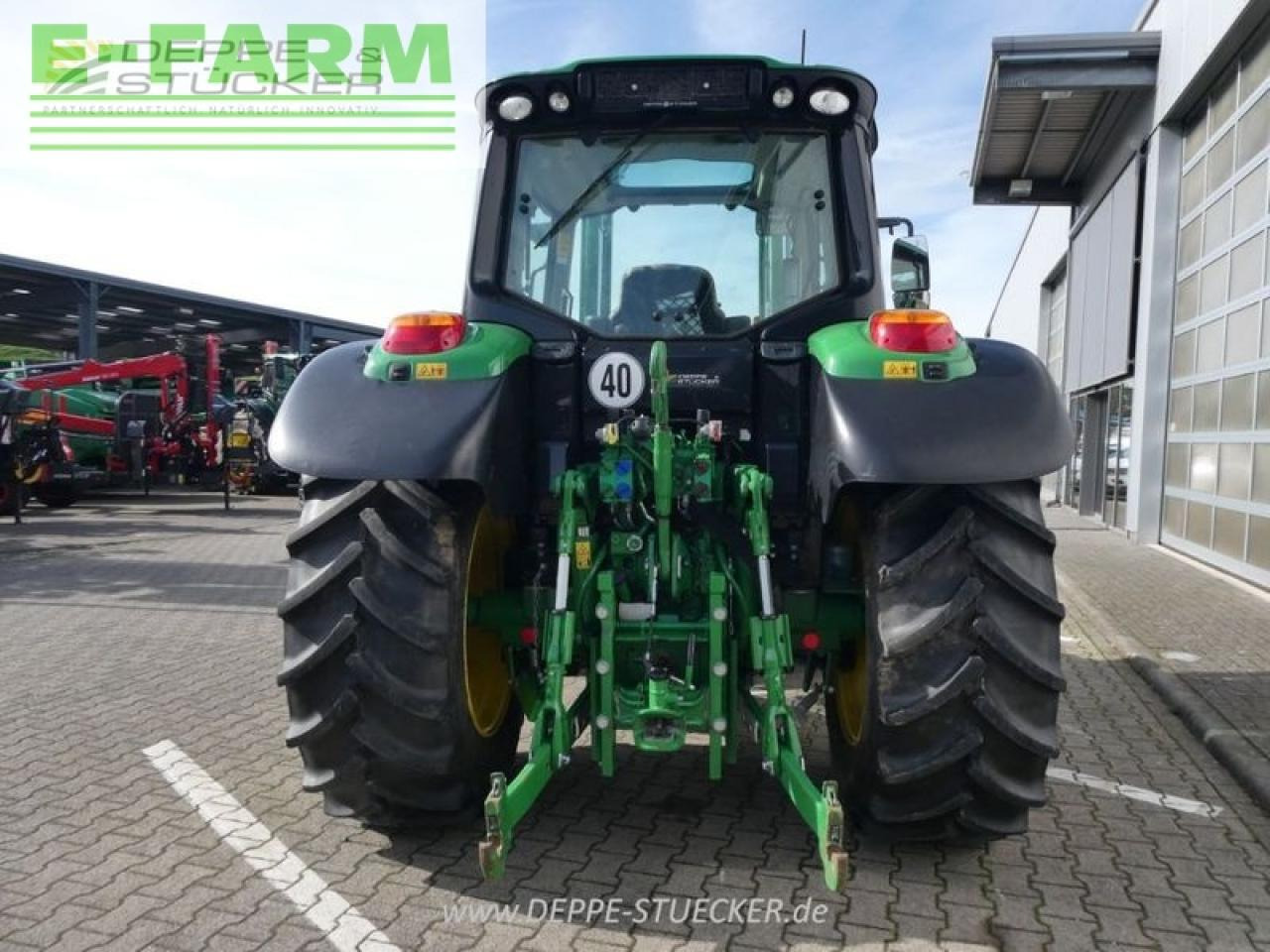 Farm tractor John Deere 6090m: picture 8