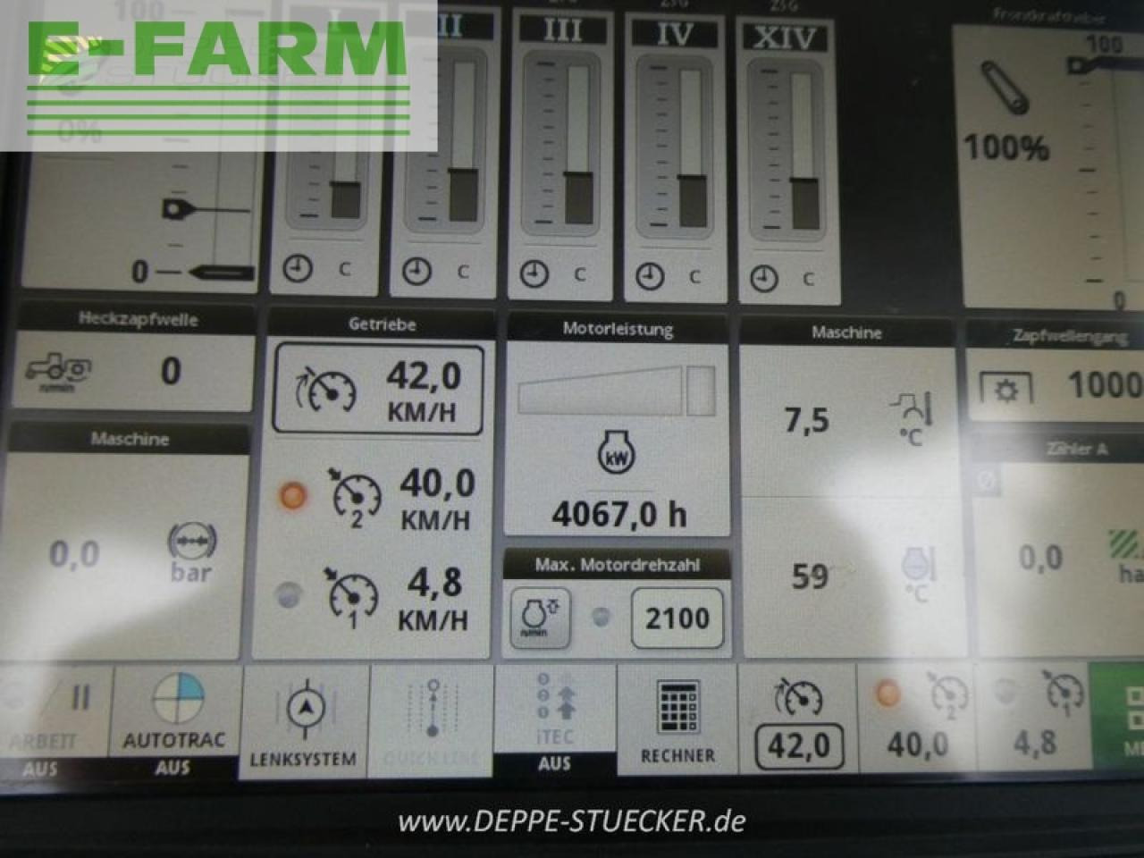 Farm tractor John Deere 6230r: picture 14