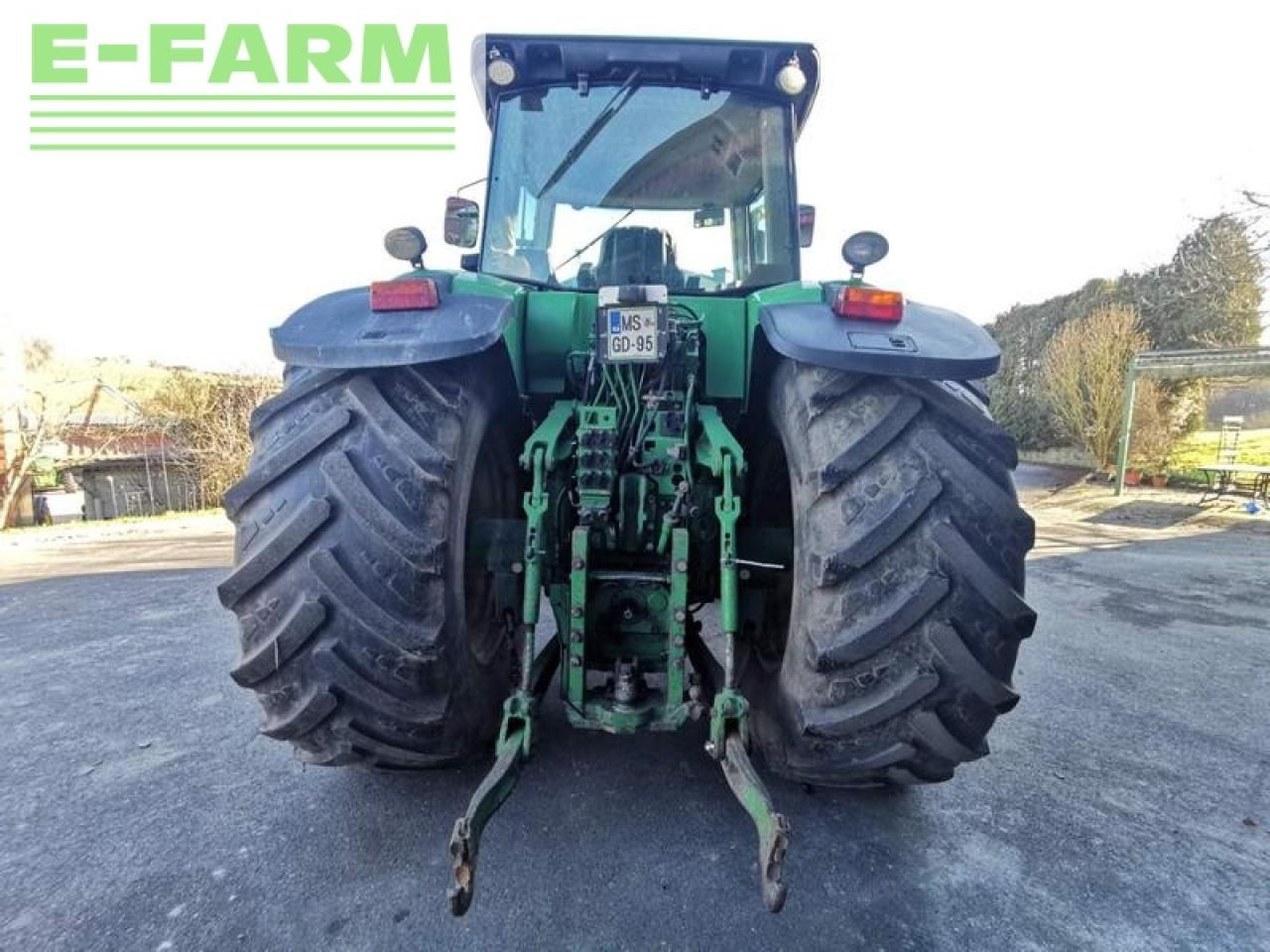 Farm tractor John Deere 7730: picture 8