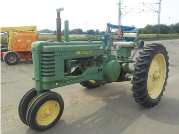 Farm tractor John Deere B: picture 1
