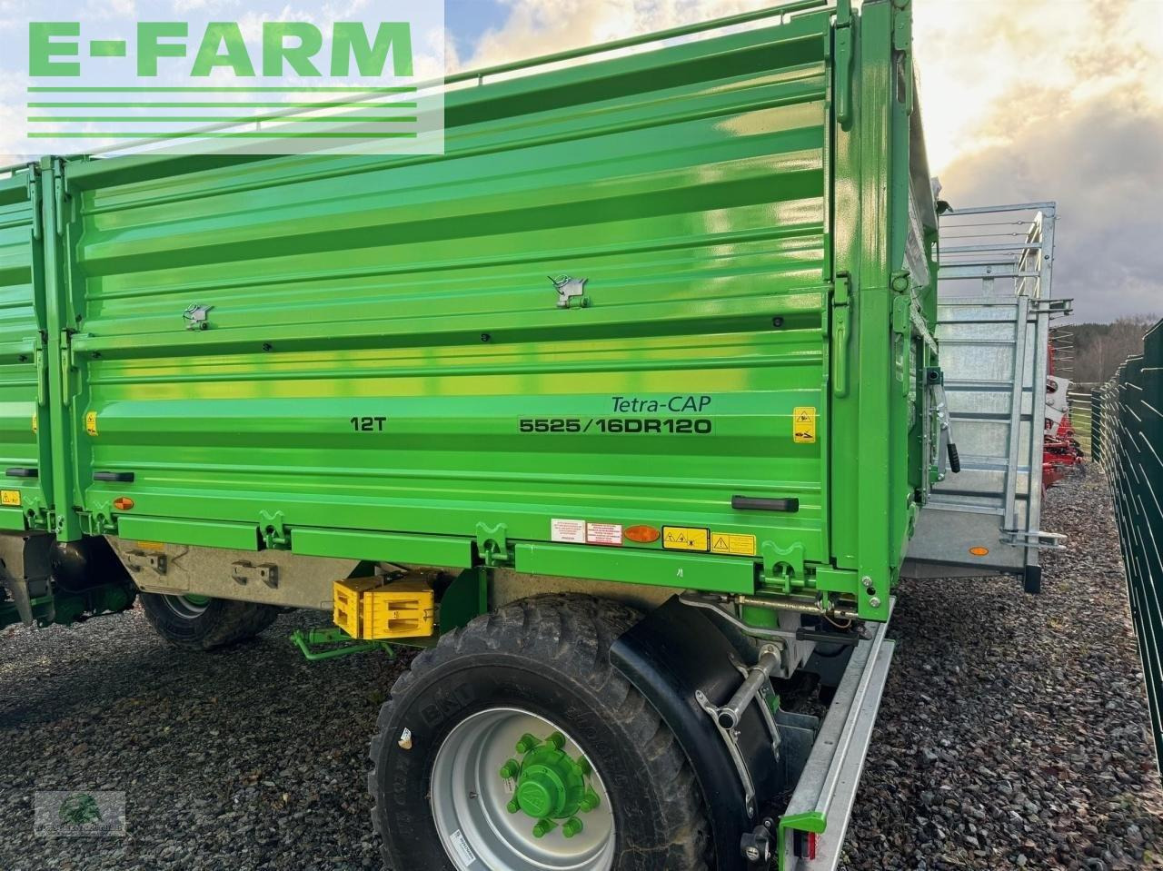 Farm tipping trailer/ Dumper Joskin tetra-cap 5525/16dr120: picture 3