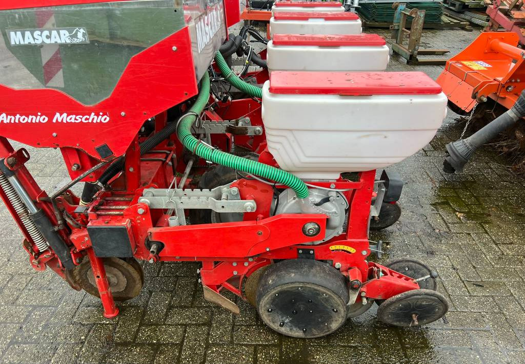 Precision sowing machine Mascar M4 maiszaaimachine: picture 3