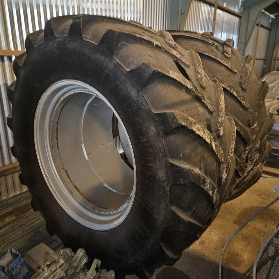 Farm tractor Michelin 710/70R 42: picture 3