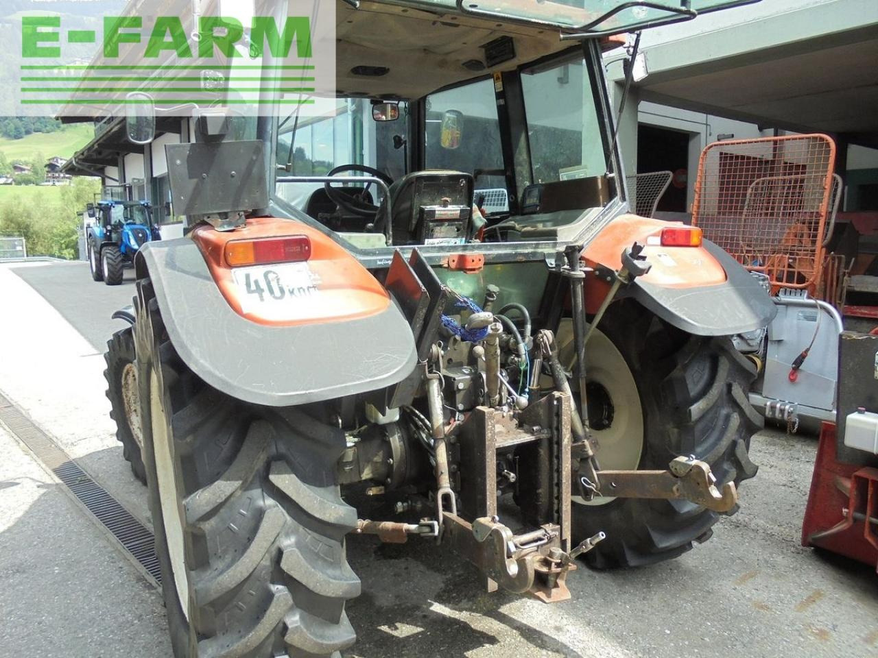 Farm tractor New Holland l 85 dt / 6635 de luxe: picture 4