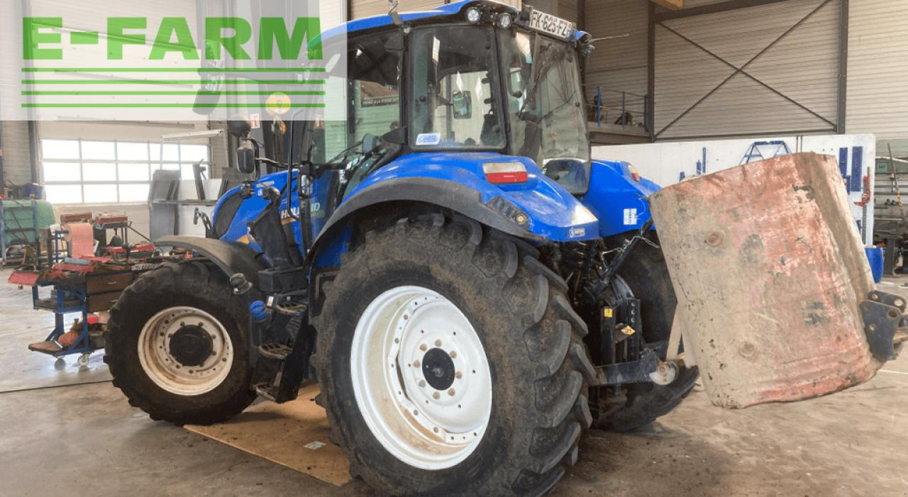 Farm tractor New Holland t5.100 ec: picture 2