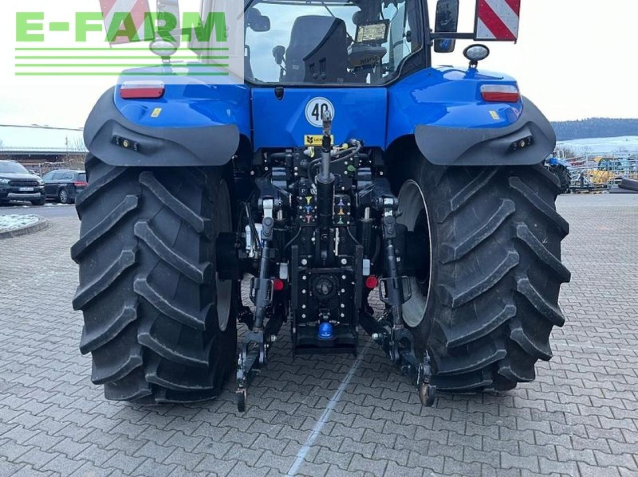 Farm tractor New Holland t 8.410 ac: picture 5