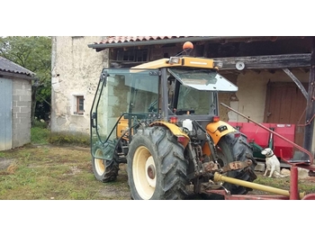 Farm tractor Renault FRUCTUS 130: picture 1