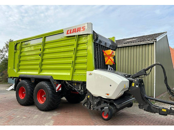 CLAAS Cargos 8400 dubbeldoelwagen  - Self-loading wagon