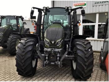 New Farm tractor Valtra G 135 A GL: picture 1