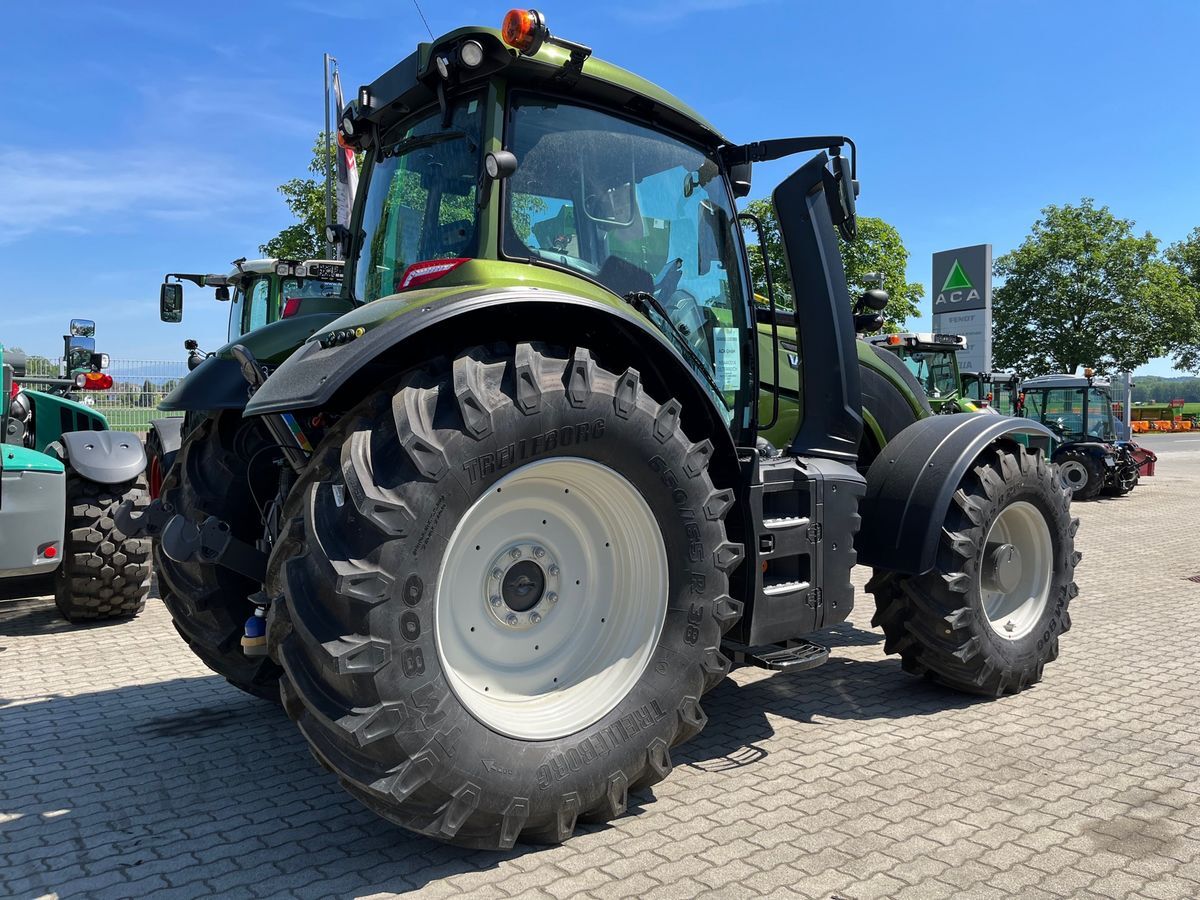 New Farm tractor Valtra T175: picture 15
