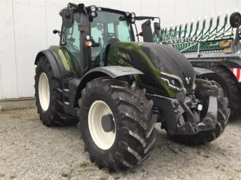 New Farm tractor Valtra T 215 D: picture 1