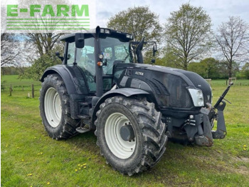 Farm tractor VALTRA T203