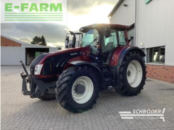 Farm tractor Valtra t 213 v: picture 1