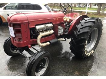 Farm tractor Volvo T24: picture 1