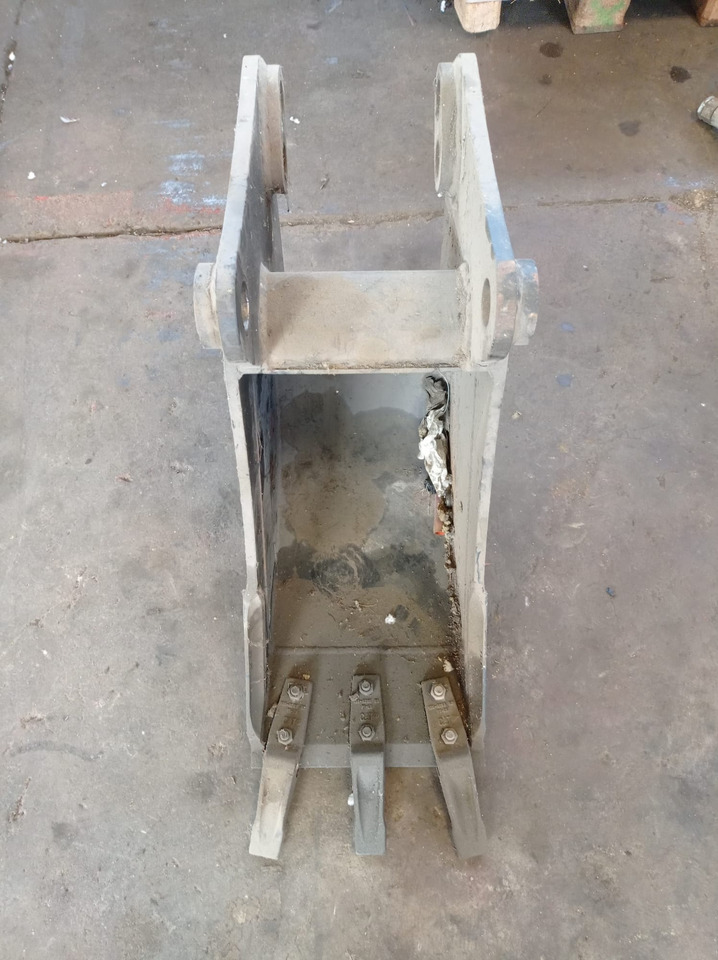 Excavator bucket for Construction machinery CAT 428C: picture 2