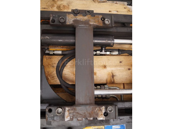 Forks for Material handling equipment Kaup unknown Forkpositioner Side shift Fem2B Type 21466B/EX capacity 2500kg  at 500mm weight 145 kg width 950mm year 02/2012 sn. 334485: picture 3