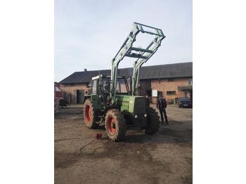 New Front loader for tractor Metal-Technik für FENDT 309 TURBOMATIK: picture 2
