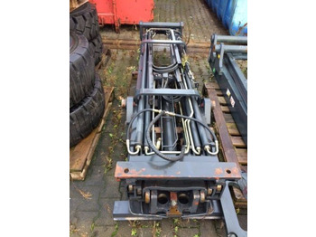 Attachment for Material handling equipment Triplex mast series 186: picture 1