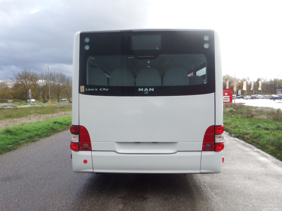 Suburban bus MAN A25 - KLIMA - Standheizung - EURO4: picture 5