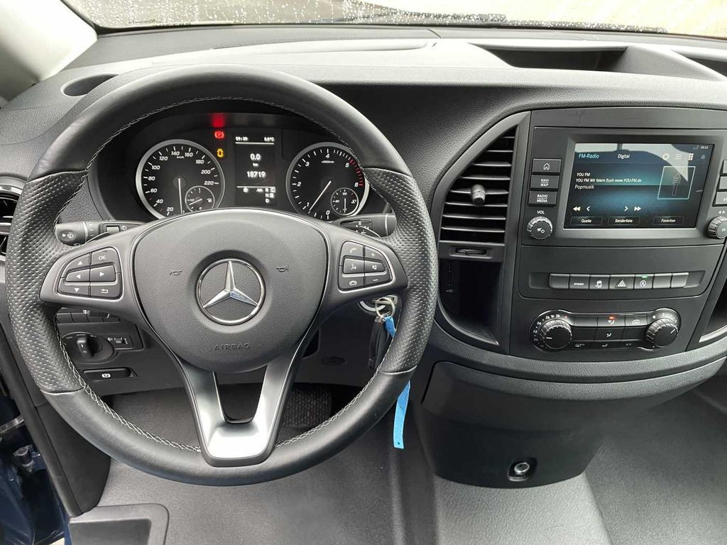 Minibus, Passenger van Mercedes-Benz Vito 114 CDI Tourer 9G Klima 8Sitze Audio40 Temp: picture 11