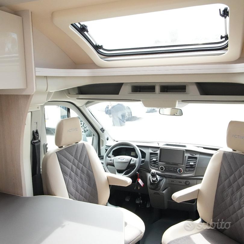 New Semi-integrated motorhome Burstner lineo t 700: picture 11